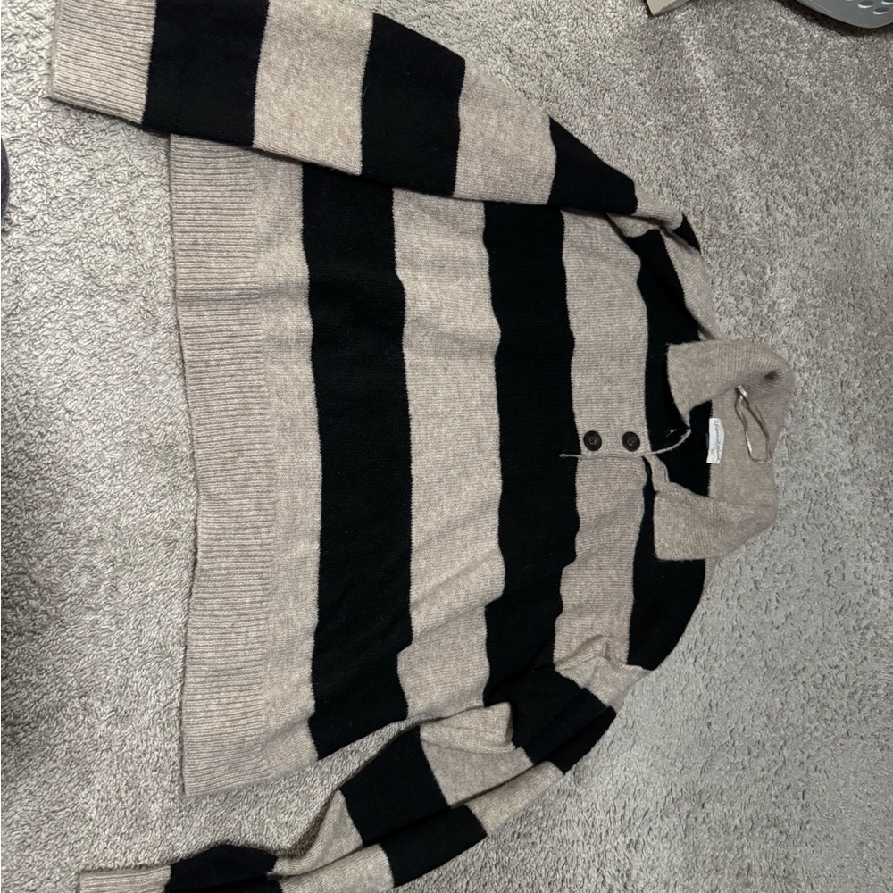 Universal Thread Black and Tan Striped Sweatshirt